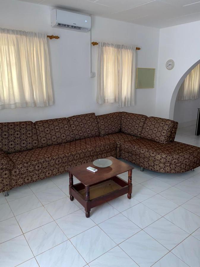 Swiss Garden House In Kerr Sering With Full Private Compound Serrekunda Εξωτερικό φωτογραφία